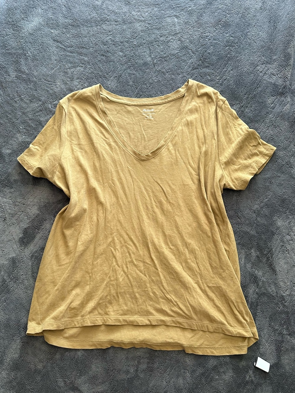 Madewell Women's Mustard V-Neck Short Sleeve Tee